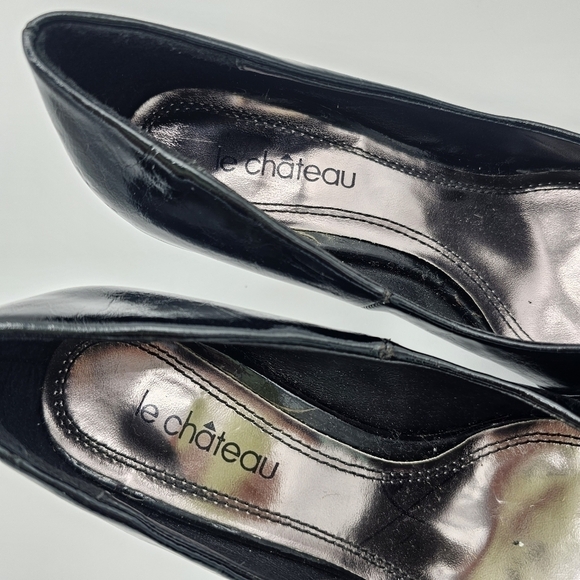 Le Chateau Women's Almond Toe Pointed Black 3" Heels, Size 5.5, New - Picture 9 of 10